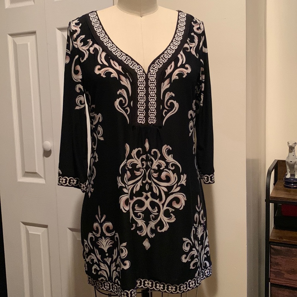 White House Black Market Top